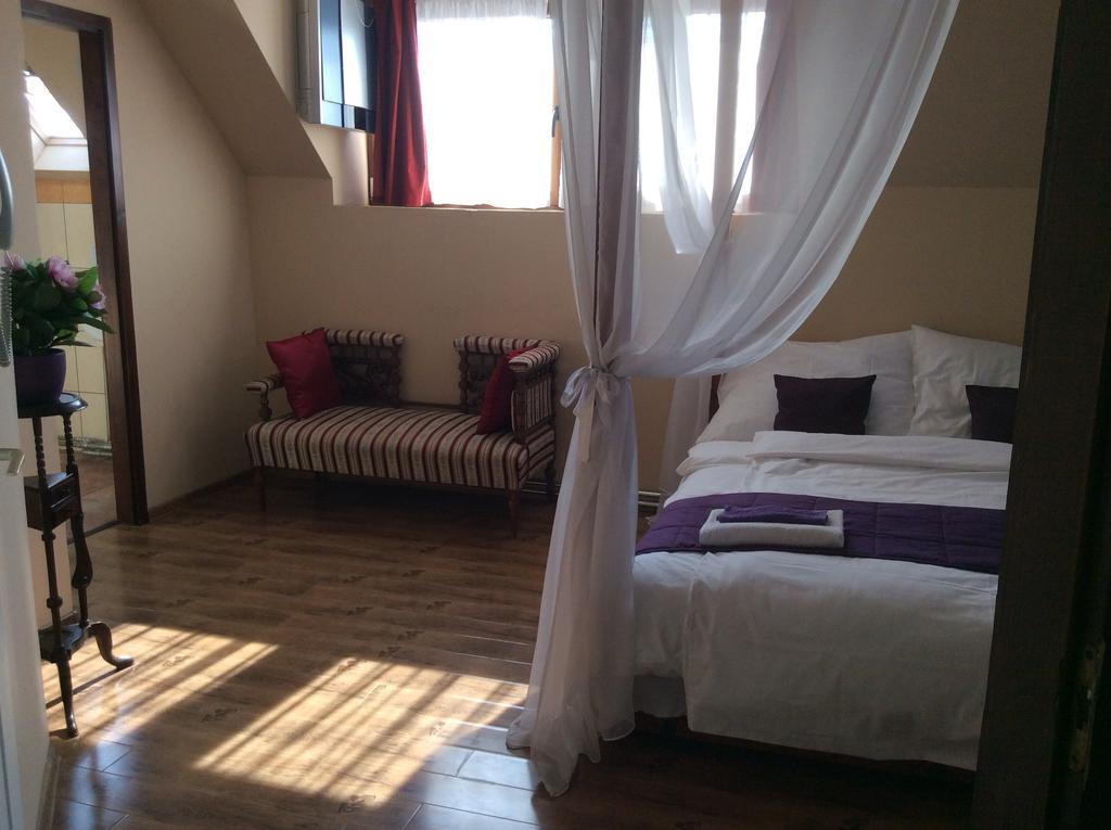 Abszolút Hotel és Panzió Nyírbátor Chambre photo
