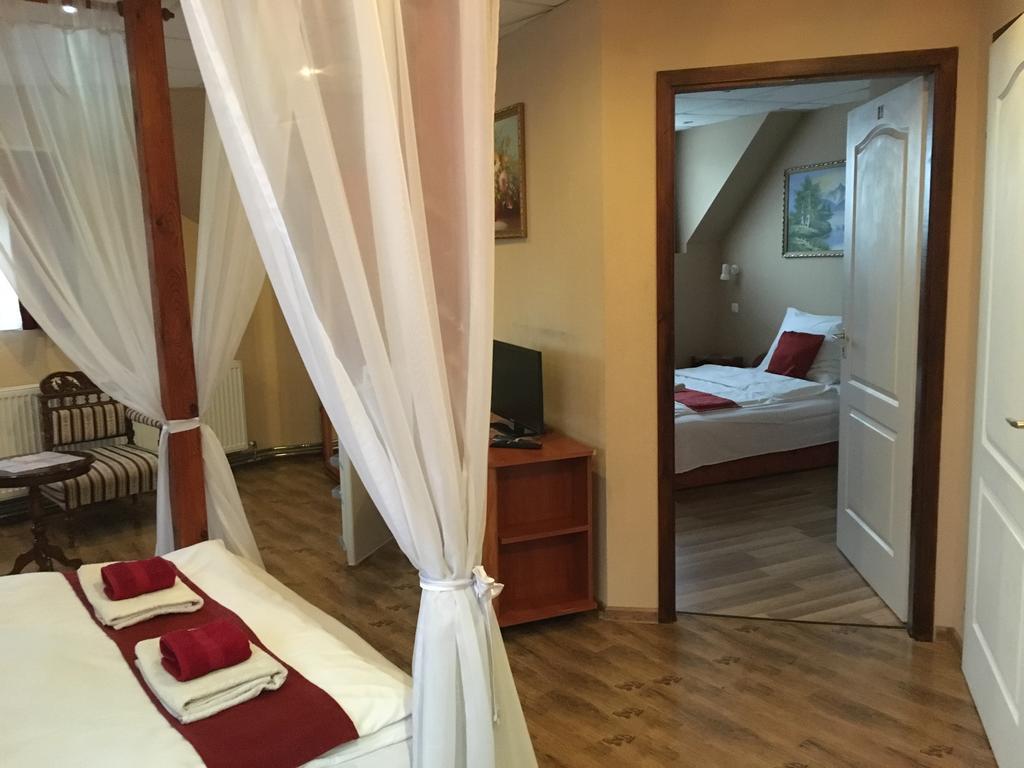 Abszolút Hotel és Panzió Nyírbátor Chambre photo